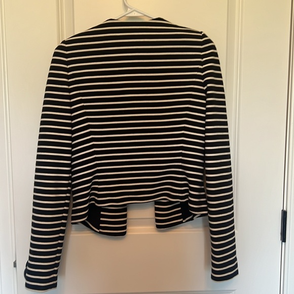 BCBG MaxAzria black and white striped blazer sz xs - Picture 4 of 4